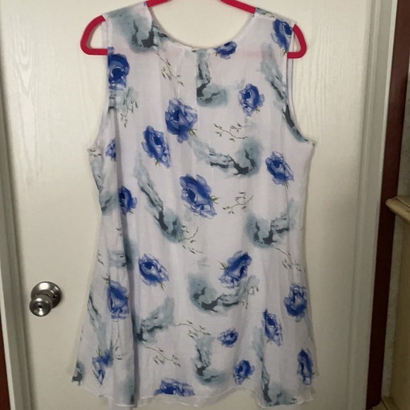 Flowered 2X long blouse - Picture 4 of 4